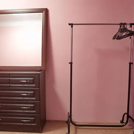 Flat In The Center * Odessa