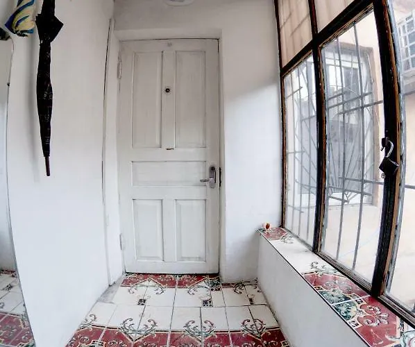 Flat In The Center * Odesa